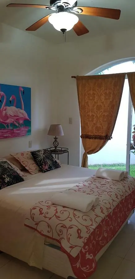 Bed & Breakfast La Casa Di Naomi Villa Playa del Carmen